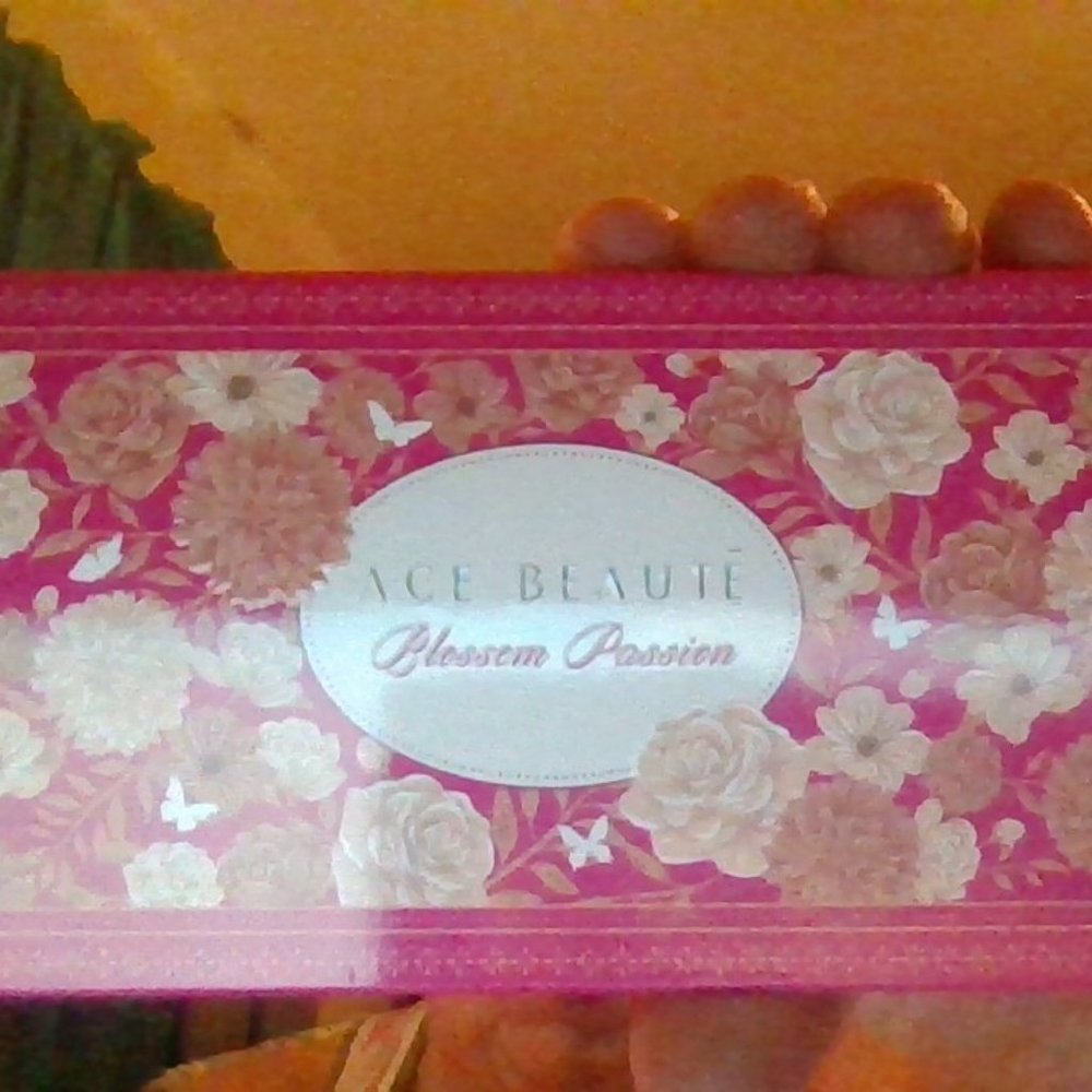 Blossom Passion Palette